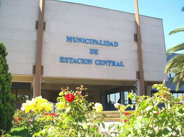 Estación Central pone fin a convenio con Recoleta