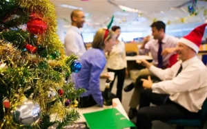 Cómo hacer que la navidad en la empresa sea significativa para los colaboradores