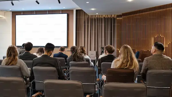 Reunión de agencias de marketing político